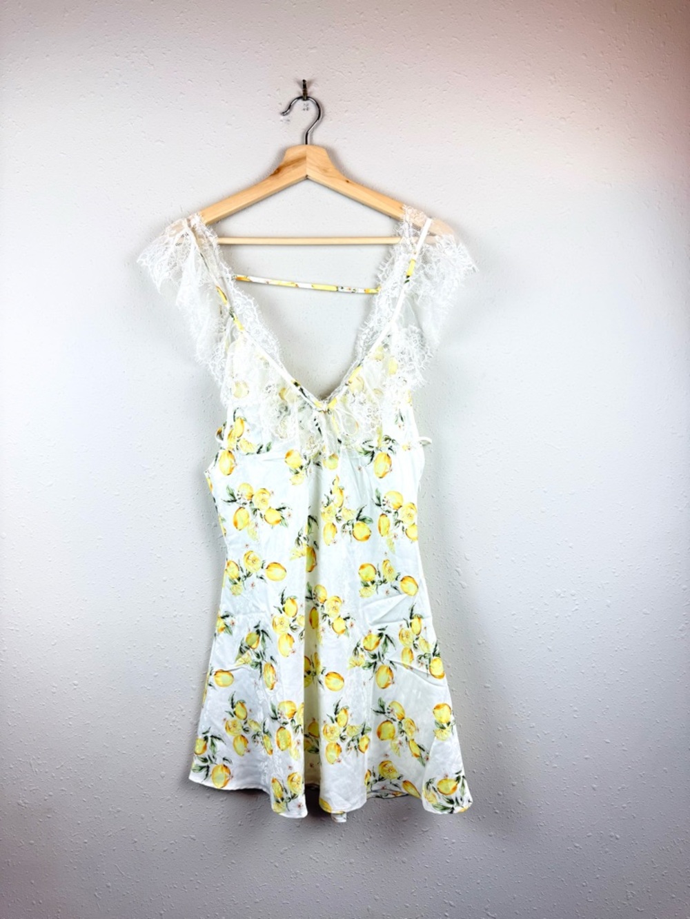 For Love End Lemons Audrey Lemons Print Lace Trim Mini Dress Sz Medium NWT - Picture 10 of 15